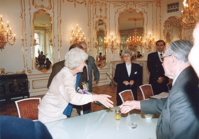 Setkání Jaroslava Foglara s Václavem Havlem 25. 5. 1994