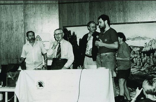 Jaroslav Foglar při setkání s členy SPJF (1993)